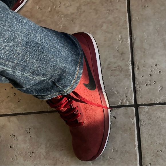 Nike Other - NIKE SB SNEAKERS SIZE 8.5 MEN 10 WOMAN